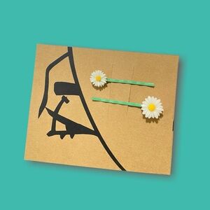 Daisy Hair Clips